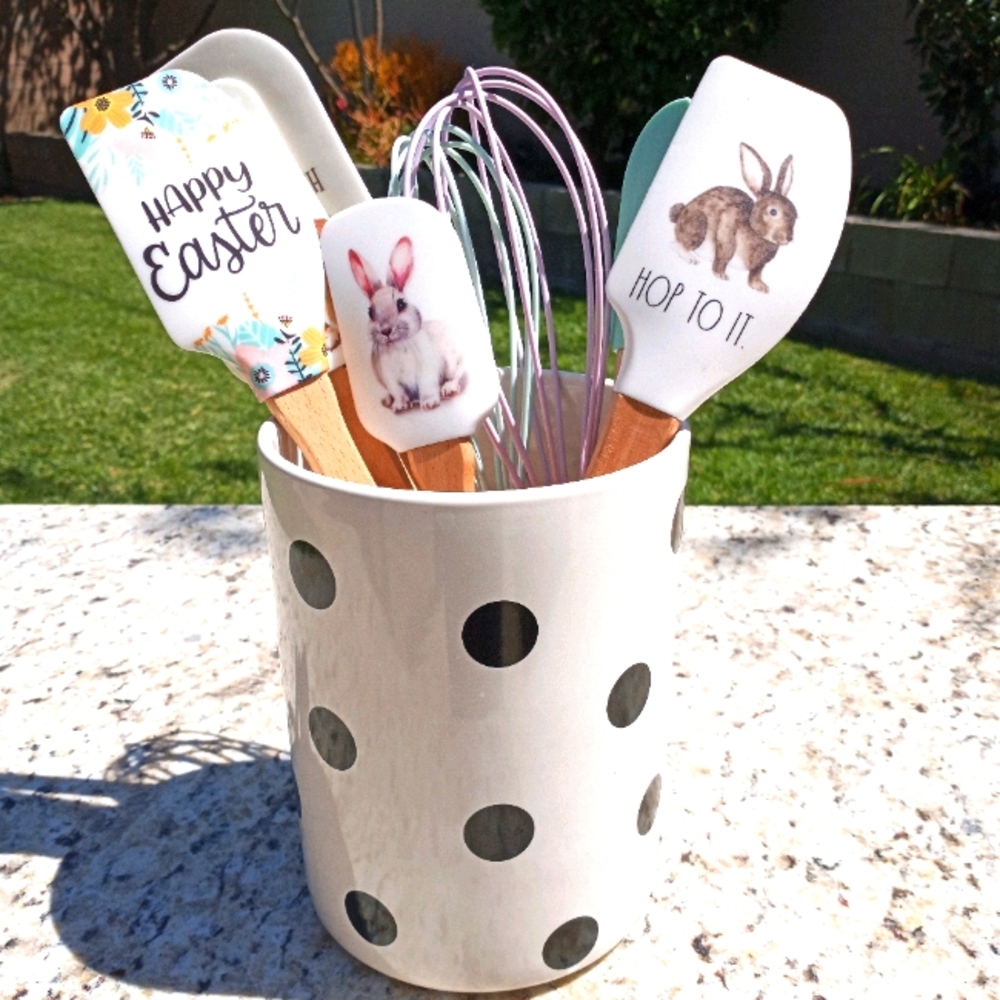 Kate Spade deco polka dot utensil holder